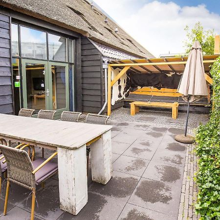 Traditional Farmhouse In Egmond Aan Den Hoef With Sauna Villa Rinnegom Exterior photo